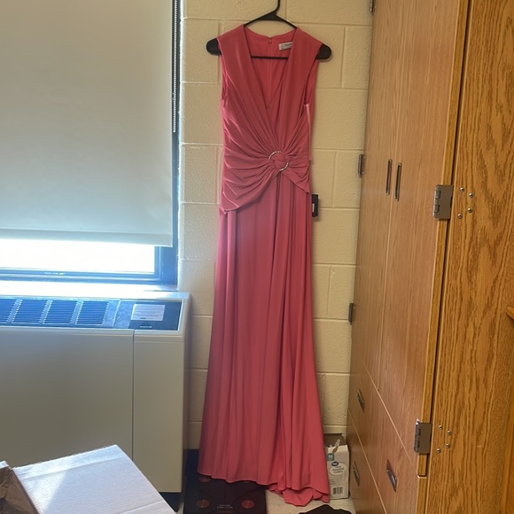 NWT IEENA FOR MAC DUGGAL 26890 DRAPED SIDE KNOT JERSEY GOWN W/ RHINESTONE RING - Picture 4 of 10